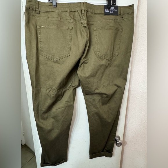 Size 24 ChicDenim Olive Green-Brown Distressed Jeans // NWT - Picture 4 of 7